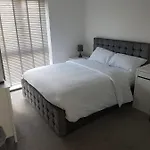 Cosy 2 Bedroom Apartment In Bristol